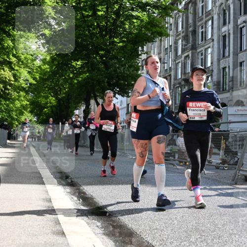 14.06.2026 - REWE Women's Run J. Mangold http://msf.ph/oto/9754489 14.06.2026 10:13:48 Ziel 10040, 10241, 10321, 10452, 10458, 10498, 10536, 10711, 11497 meine-sportfotos.de