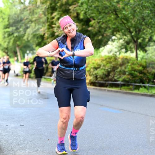 14.06.2026 - REWE Women's Run Dr. Thomas Lammeyer http://msf.ph/oto/9754493 14.06.2026 09:17:44 Laufen  meine-sportfotos.de