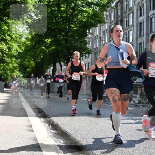 14.06.2026 - REWE Women's Run J. Mangold http://msf.ph/oto/9754494 14.06.2026 10:13:48 Ziel 10040, 10241, 10321, 10452, 10458, 10498, 10536, 10711, 11497 meine-sportfotos.de