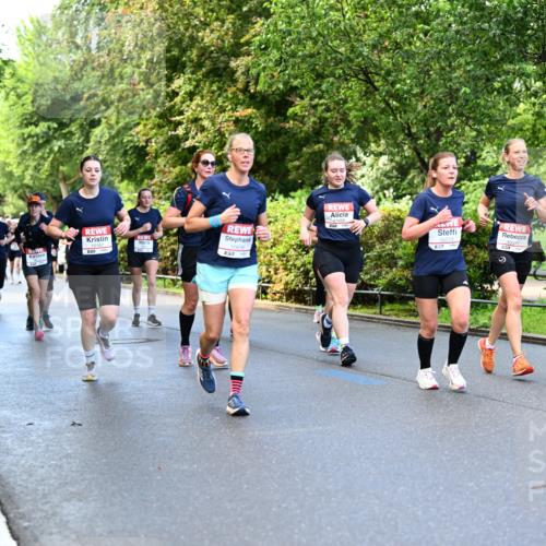 14.06.2026 - REWE Women's Run Dr. Thomas Lammeyer http://msf.ph/oto/9754553 14.06.2026 09:17:51 Laufen 57, 10385, 10611, 57, 9 meine-sportfotos.de