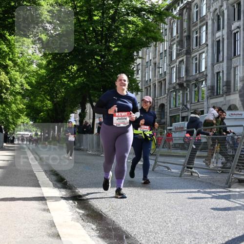 14.06.2026 - REWE Women's Run J. Mangold http://msf.ph/oto/9754572 14.06.2026 10:13:56 Ziel 10336, 10452, 10696, 10711, 11295, 11425, 11497 meine-sportfotos.de