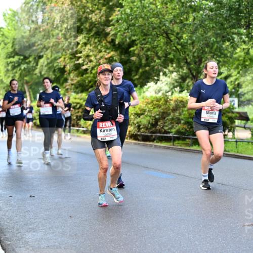 14.06.2026 - REWE Women's Run Dr. Thomas Lammeyer http://msf.ph/oto/9754609 14.06.2026 09:17:54 Laufen 10552, 57, 10882, 57 meine-sportfotos.de