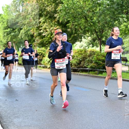 14.06.2026 - REWE Women's Run Dr. Thomas Lammeyer http://msf.ph/oto/9754611 14.06.2026 09:17:54 Laufen 10552, 7, 10882, 7 meine-sportfotos.de