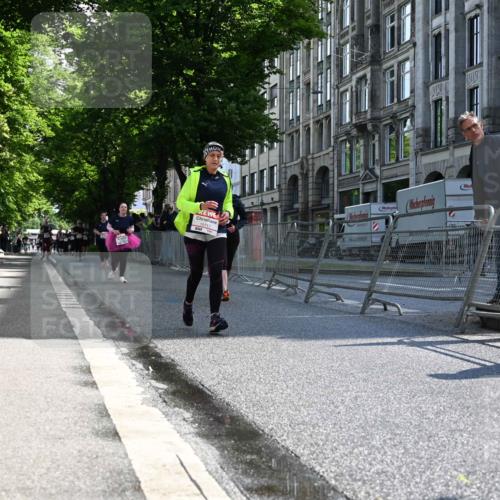 14.06.2026 - REWE Women's Run J. Mangold http://msf.ph/oto/9754618 14.06.2026 10:14:13 Ziel 10717, 11125 meine-sportfotos.de