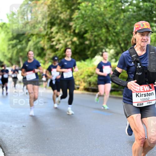 14.06.2026 - REWE Women's Run Dr. Thomas Lammeyer http://msf.ph/oto/9754629 14.06.2026 09:17:56 Laufen 10552 meine-sportfotos.de