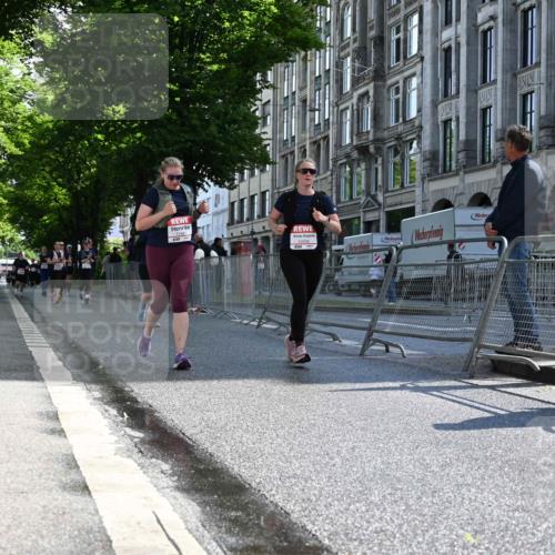 14.06.2026 - REWE Women's Run J. Mangold http://msf.ph/oto/9754688 14.06.2026 10:14:26 Ziel 10064, 10509, 11359, 11461 meine-sportfotos.de
