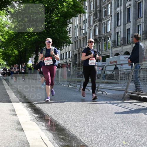 14.06.2026 - REWE Women's Run J. Mangold http://msf.ph/oto/9754693 14.06.2026 10:14:26 Ziel 10064, 10509, 11359, 11461 meine-sportfotos.de