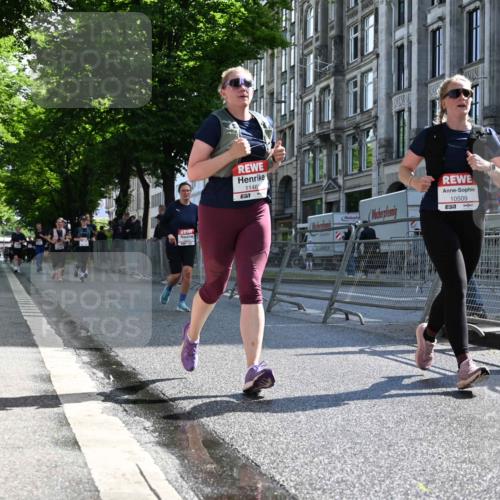14.06.2026 - REWE Women's Run J. Mangold http://msf.ph/oto/9754704 14.06.2026 10:14:27 Ziel 10064, 10509, 11359, 11461 meine-sportfotos.de