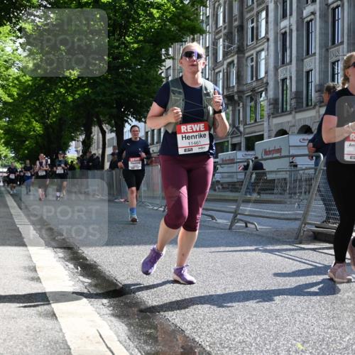 14.06.2026 - REWE Women's Run J. Mangold http://msf.ph/oto/9754707 14.06.2026 10:14:28 Ziel 10064, 10509, 11359, 11461 meine-sportfotos.de
