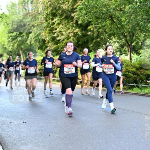 14.06.2026 - REWE Women's Run Dr. Thomas Lammeyer http://msf.ph/oto/9754708 14.06.2026 09:18:01 Laufen 10543, 10638 meine-sportfotos.de