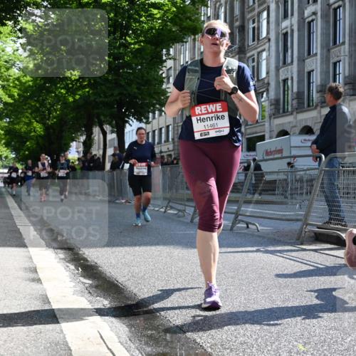14.06.2026 - REWE Women's Run J. Mangold http://msf.ph/oto/9754709 14.06.2026 10:14:28 Ziel 10064, 10509, 11359, 11461 meine-sportfotos.de