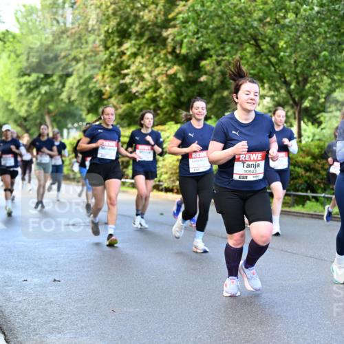 14.06.2026 - REWE Women's Run Dr. Thomas Lammeyer http://msf.ph/oto/9754725 14.06.2026 09:18:02 Laufen 10543, 7, 10638 meine-sportfotos.de