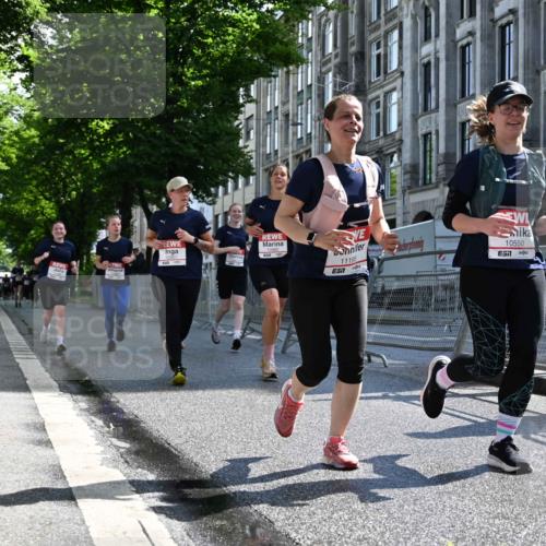 14.06.2026 - REWE Women's Run J. Mangold http://msf.ph/oto/9754738 14.06.2026 10:14:36 Ziel 10064, 10394, 10550, 10569, 10872, 10883, 10961, 10962, 11195, 11286 meine-sportfotos.de