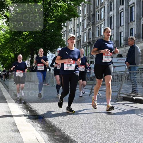 14.06.2026 - REWE Women's Run J. Mangold http://msf.ph/oto/9754750 14.06.2026 10:14:37 Ziel 10394, 10550, 10569, 10872, 10883, 10961, 10962, 11195, 11286 meine-sportfotos.de