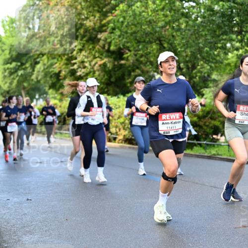 14.06.2026 - REWE Women's Run Dr. Thomas Lammeyer http://msf.ph/oto/9754804 14.06.2026 09:18:07 Laufen 11411, 11302, 7 meine-sportfotos.de