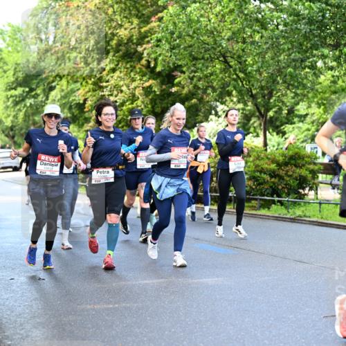 14.06.2026 - REWE Women's Run Dr. Thomas Lammeyer http://msf.ph/oto/9754863 14.06.2026 09:18:11 Laufen 10623, 657, 10092, 10234, 157 meine-sportfotos.de