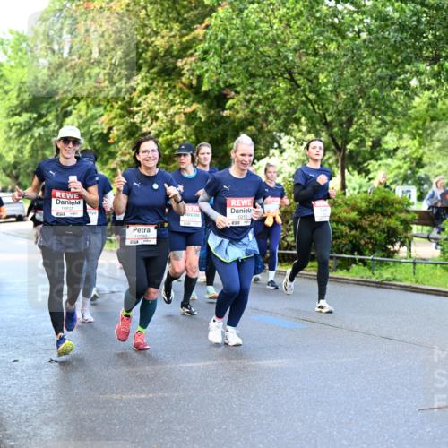 14.06.2026 - REWE Women's Run Dr. Thomas Lammeyer http://msf.ph/oto/9754865 14.06.2026 09:18:11 Laufen 10623, 10213, 10092, 10234 meine-sportfotos.de