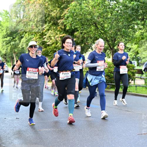 14.06.2026 - REWE Women's Run Dr. Thomas Lammeyer http://msf.ph/oto/9754874 14.06.2026 09:18:12 Laufen 10623, 10092, 57, 10213 meine-sportfotos.de