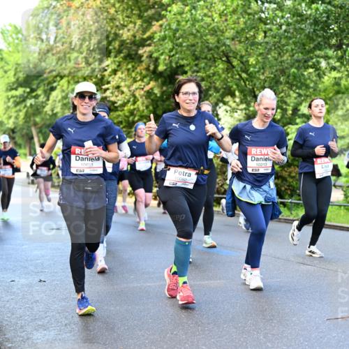 14.06.2026 - REWE Women's Run Dr. Thomas Lammeyer http://msf.ph/oto/9754879 14.06.2026 09:18:12 Laufen 10623, 10092, 7, 10213, 7 meine-sportfotos.de