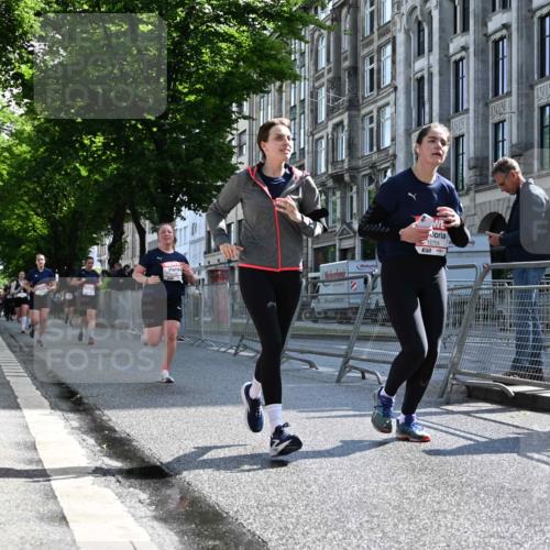 14.06.2026 - REWE Women's Run J. Mangold http://msf.ph/oto/9754893 14.06.2026 10:15:05 Ziel 10330, 10523, 10577, 10758, 11120, 11430 meine-sportfotos.de