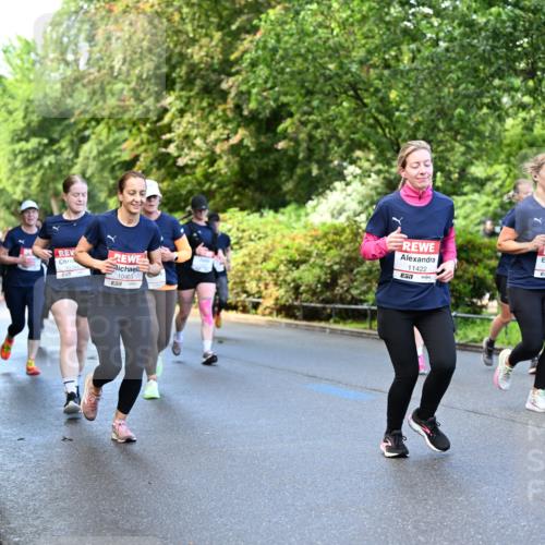 14.06.2026 - REWE Women's Run Dr. Thomas Lammeyer http://msf.ph/oto/9754912 14.06.2026 09:18:15 Laufen 10391, 10463, 57, 11422, 7, 10451 meine-sportfotos.de