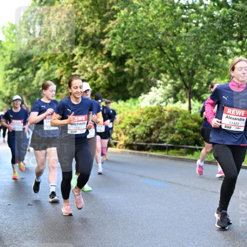 14.06.2026 - REWE Women's Run Dr. Thomas Lammeyer http://msf.ph/oto/9754918 14.06.2026 09:18:15 Laufen 10463, 11422, 7, 10451 meine-sportfotos.de