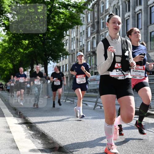 14.06.2026 - REWE Women's Run J. Mangold http://msf.ph/oto/9754948 14.06.2026 10:15:14 Ziel 10202, 10249, 10330, 10570, 10612, 10630, 10746, 11106, 11151 meine-sportfotos.de