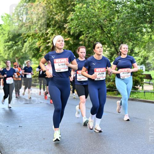 14.06.2026 - REWE Women's Run Dr. Thomas Lammeyer http://msf.ph/oto/9754978 14.06.2026 09:18:22 Laufen 10783, 57, 11304, 11248, 7, 11319 meine-sportfotos.de