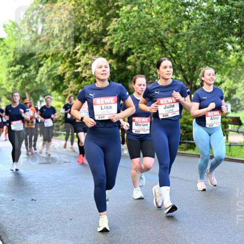 14.06.2026 - REWE Women's Run Dr. Thomas Lammeyer http://msf.ph/oto/9754981 14.06.2026 09:18:22 Laufen 11248, 57, 11319, 10783, 57, 11304 meine-sportfotos.de