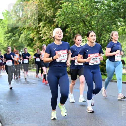 14.06.2026 - REWE Women's Run Dr. Thomas Lammeyer http://msf.ph/oto/9754984 14.06.2026 09:18:22 Laufen 10783, 7, 11248, 7, 51 meine-sportfotos.de