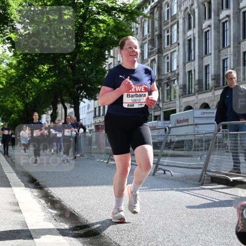 14.06.2026 - REWE Women's Run J. Mangold http://msf.ph/oto/9754991 14.06.2026 10:15:17 Ziel 10171, 10202, 10249, 10432, 10570, 10612, 10619, 10630, 10746 meine-sportfotos.de
