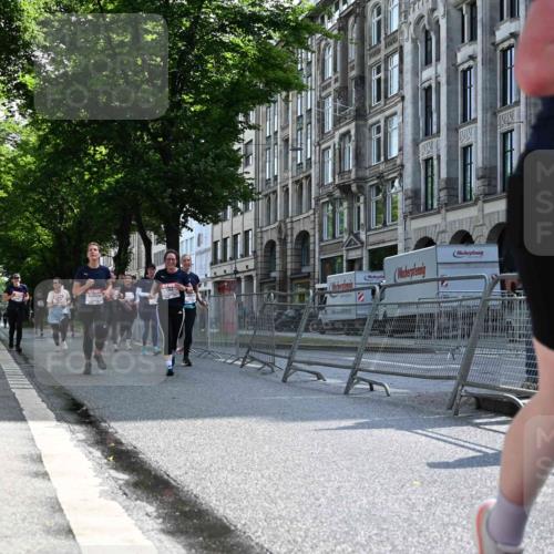 14.06.2026 - REWE Women's Run J. Mangold http://msf.ph/oto/9755001 14.06.2026 10:15:18 Ziel 10171, 10202, 10432, 10570, 10612, 10619, 10630 meine-sportfotos.de