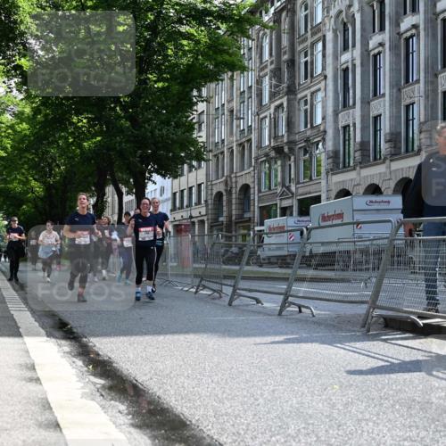 14.06.2026 - REWE Women's Run J. Mangold http://msf.ph/oto/9755005 14.06.2026 10:15:18 Ziel 10171, 10202, 10432, 10570, 10612, 10619, 10630 meine-sportfotos.de