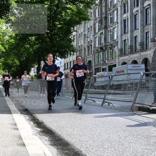 14.06.2026 - REWE Women's Run J. Mangold http://msf.ph/oto/9755014 14.06.2026 10:15:20 Ziel 10171, 10202, 10209, 10432, 10570, 10612, 10619 meine-sportfotos.de