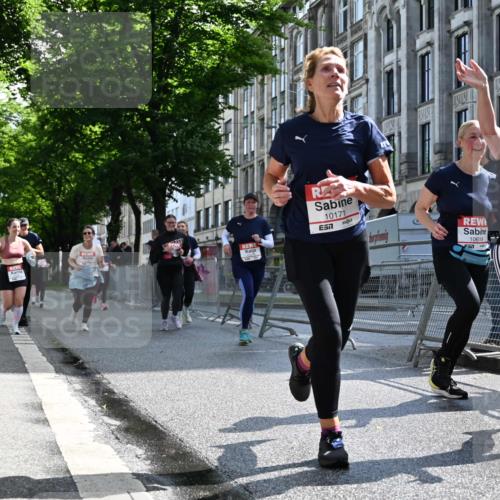 14.06.2026 - REWE Women's Run J. Mangold http://msf.ph/oto/9755045 14.06.2026 10:15:22 Ziel 10171, 10209, 10314, 10420, 10432, 10487, 10619, 10698, 11029, 11168, 11380, 11381 meine-sportfotos.de