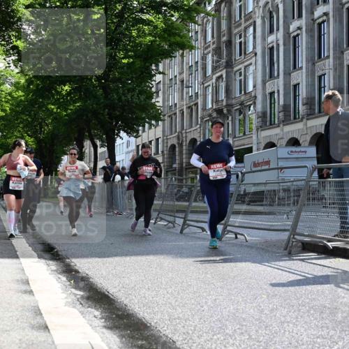 14.06.2026 - REWE Women's Run J. Mangold http://msf.ph/oto/9755054 14.06.2026 10:15:23 Ziel 10171, 10209, 10314, 10420, 10432, 10487, 10619, 10698, 11029, 11168, 11380, 11381 meine-sportfotos.de