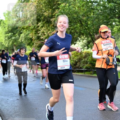 14.06.2026 - REWE Women's Run Dr. Thomas Lammeyer http://msf.ph/oto/9755055 14.06.2026 09:18:27 Laufen 11016, 7, 11198 meine-sportfotos.de