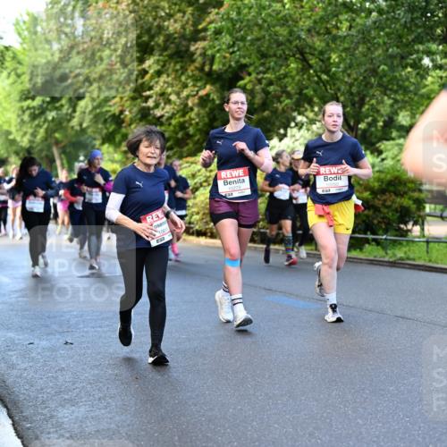 14.06.2026 - REWE Women's Run Dr. Thomas Lammeyer http://msf.ph/oto/9755063 14.06.2026 09:18:28 Laufen 10613, 57, 10279, 10280 meine-sportfotos.de