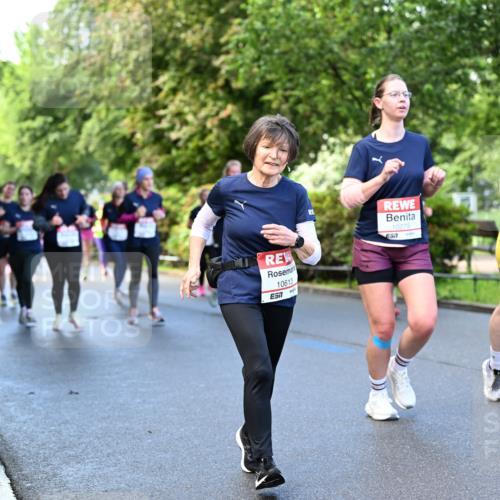 14.06.2026 - REWE Women's Run Dr. Thomas Lammeyer http://msf.ph/oto/9755074 14.06.2026 09:18:29 Laufen 10613, 10279, 57, 10280 meine-sportfotos.de