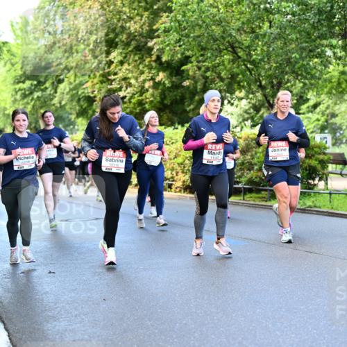 14.06.2026 - REWE Women's Run Dr. Thomas Lammeyer http://msf.ph/oto/9755092 14.06.2026 09:18:31 Laufen 10608, 10315, 11383, 10291, 7 meine-sportfotos.de