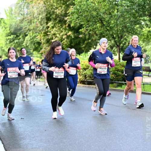 14.06.2026 - REWE Women's Run Dr. Thomas Lammeyer http://msf.ph/oto/9755095 14.06.2026 09:18:31 Laufen 10608, 57, 10315, 11383 meine-sportfotos.de