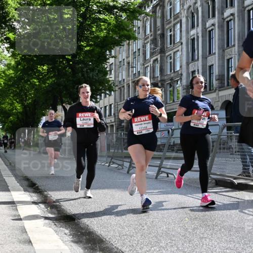 14.06.2026 - REWE Women's Run J. Mangold http://msf.ph/oto/9755115 14.06.2026 10:15:28 Ziel 10209, 10314, 10420, 10472, 10487, 10698, 11029, 11168, 11380, 11381 meine-sportfotos.de