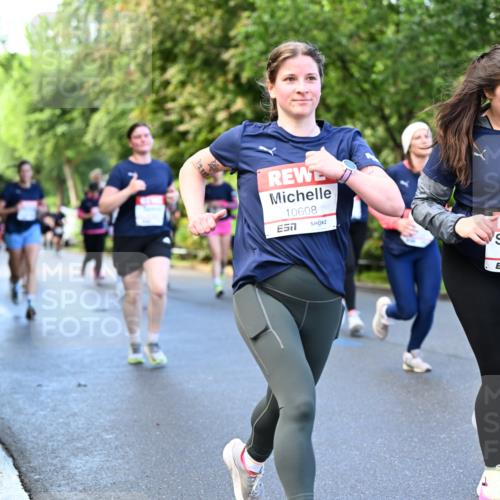 14.06.2026 - REWE Women's Run Dr. Thomas Lammeyer http://msf.ph/oto/9755118 14.06.2026 09:18:33 Laufen 10608, 10315 meine-sportfotos.de