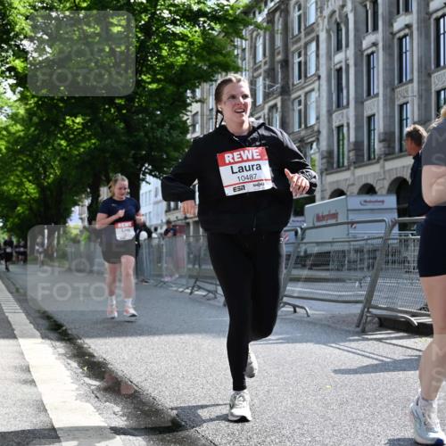 14.06.2026 - REWE Women's Run J. Mangold http://msf.ph/oto/9755127 14.06.2026 10:15:28 Ziel 10209, 10314, 10420, 10472, 10487, 10698, 11029, 11168, 11380, 11381 meine-sportfotos.de