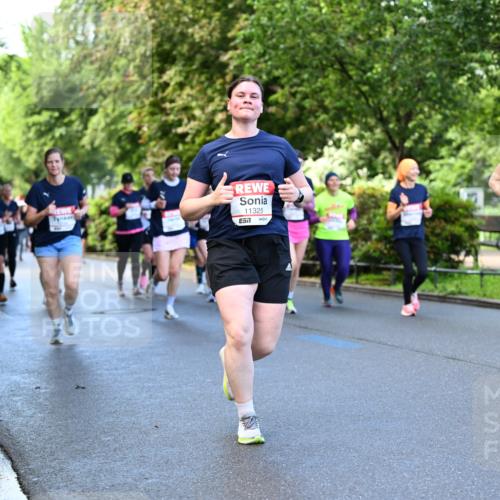 14.06.2026 - REWE Women's Run Dr. Thomas Lammeyer http://msf.ph/oto/9755135 14.06.2026 09:18:34 Laufen 11325, 657, 11131 meine-sportfotos.de