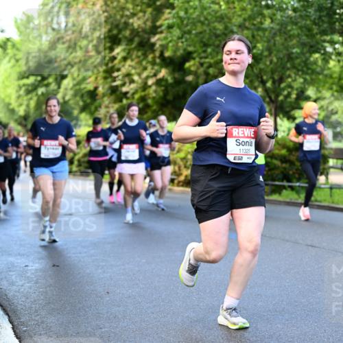 14.06.2026 - REWE Women's Run Dr. Thomas Lammeyer http://msf.ph/oto/9755141 14.06.2026 09:18:35 Laufen 11325, 7 meine-sportfotos.de