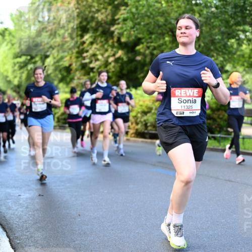 14.06.2026 - REWE Women's Run Dr. Thomas Lammeyer http://msf.ph/oto/9755143 14.06.2026 09:18:35 Laufen 11325, 7 meine-sportfotos.de