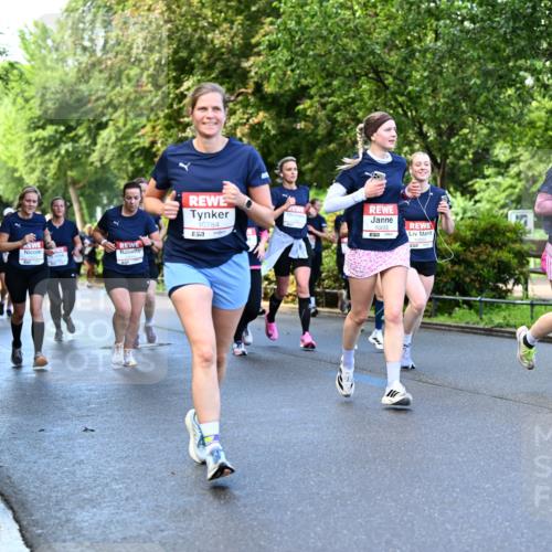 14.06.2026 - REWE Women's Run Dr. Thomas Lammeyer http://msf.ph/oto/9755155 14.06.2026 09:18:36 Laufen 10784, 7, 10043, 57, 100, 7, 10104 meine-sportfotos.de
