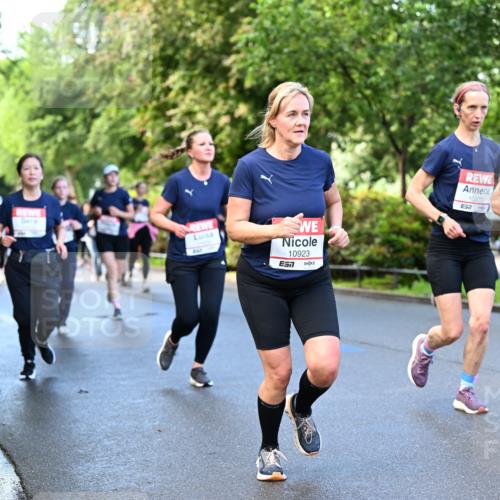 14.06.2026 - REWE Women's Run Dr. Thomas Lammeyer http://msf.ph/oto/9755198 14.06.2026 09:18:39 Laufen 10923, 10377, 10664, 7 meine-sportfotos.de