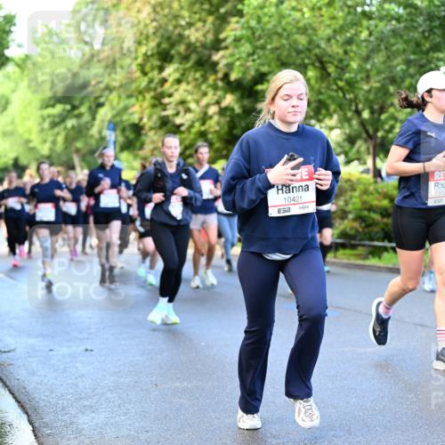 14.06.2026 - REWE Women's Run Dr. Thomas Lammeyer http://msf.ph/oto/9755223 14.06.2026 09:18:43 Laufen 10421, 7, 7 meine-sportfotos.de
